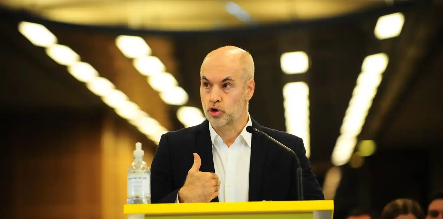 Horacio Rodríguez Larreta tiene coronavirus y está aislado