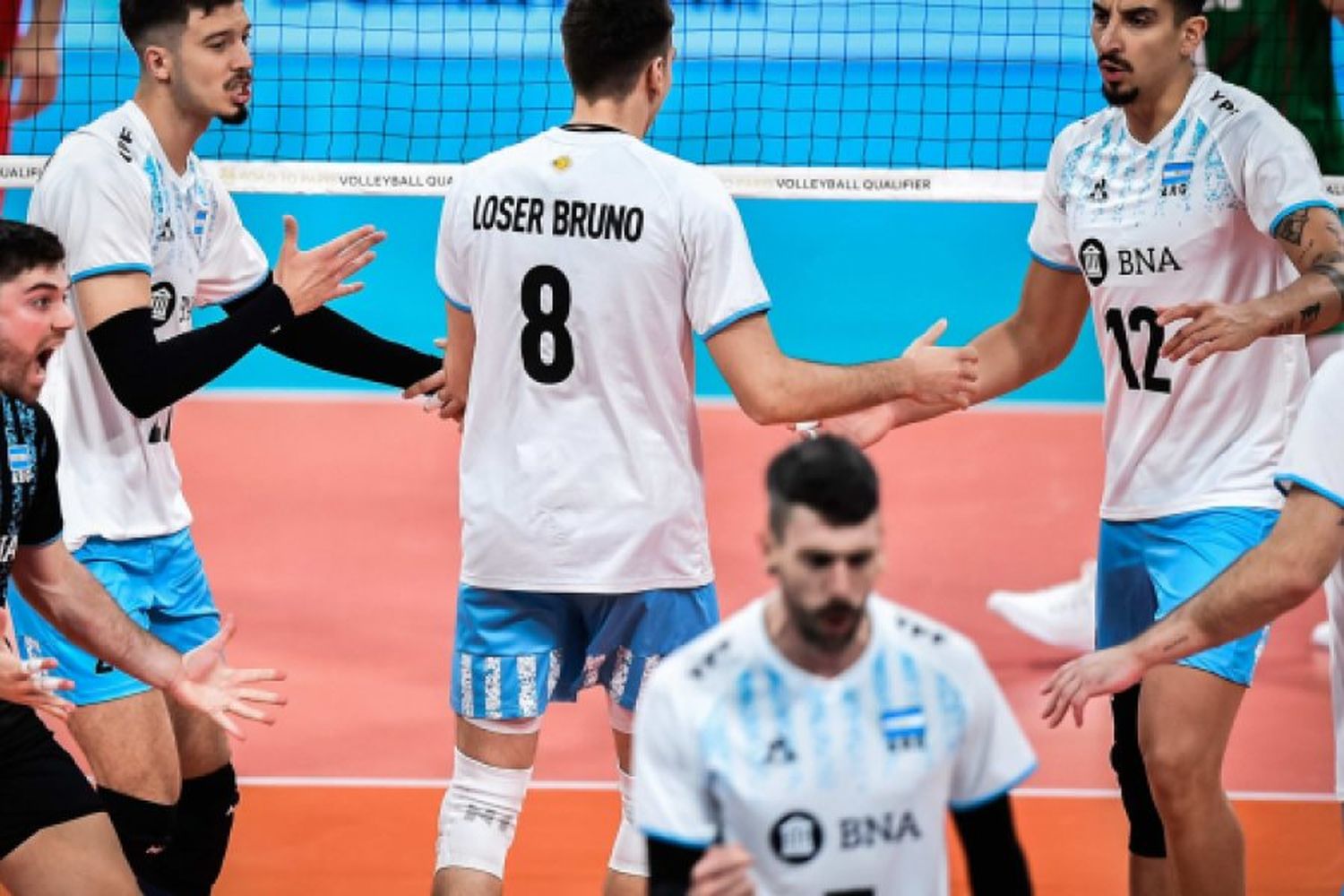 Argentina volvió al triunfo en sets corridos ante Bulgaria 