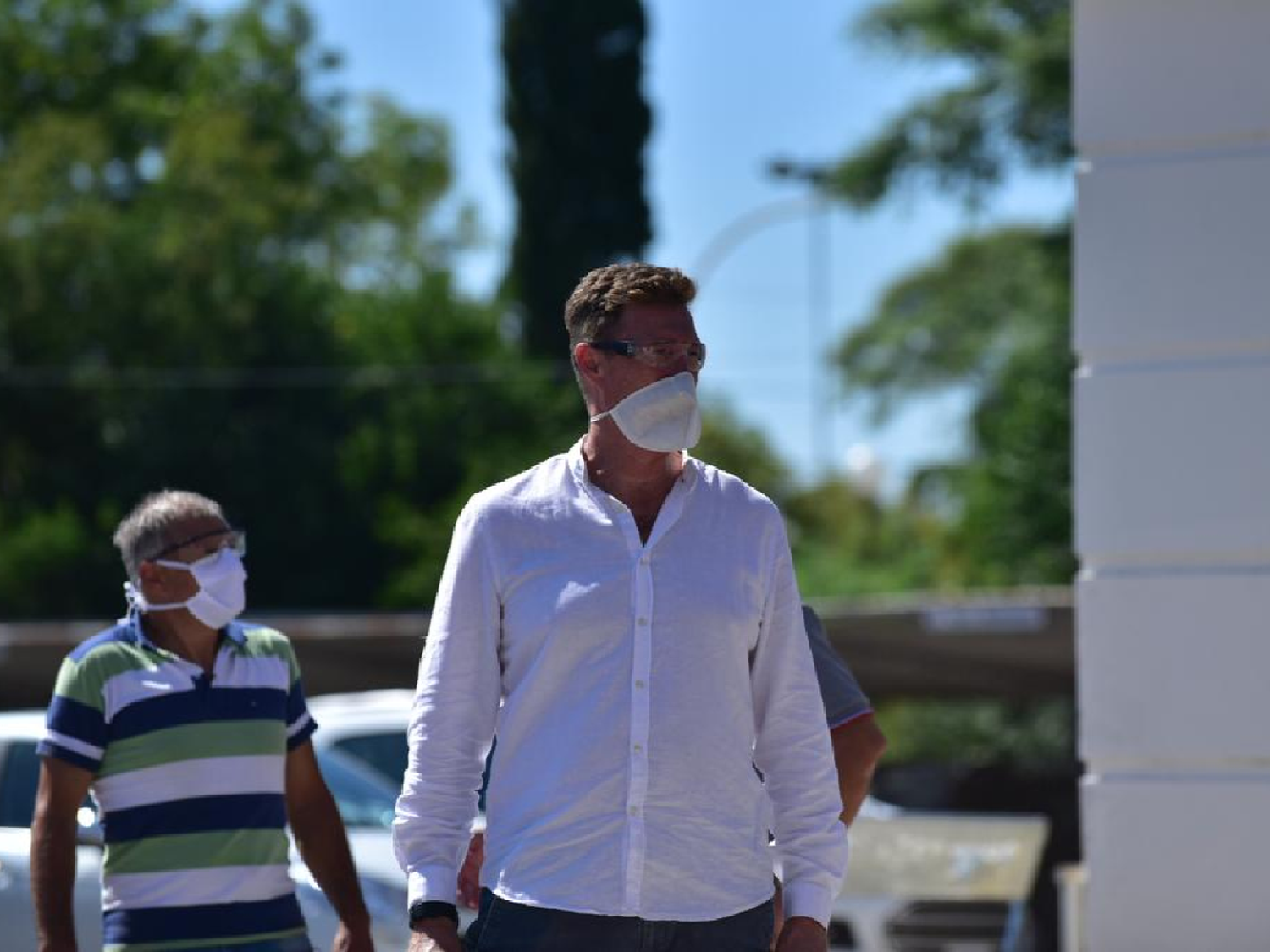 Refuerzan controles en los accesos: controlarían la fiebre