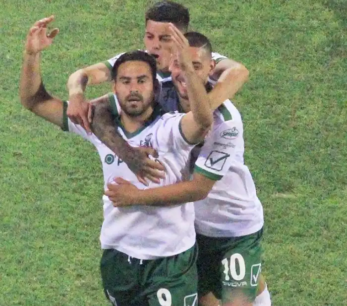 “Les demostré que podía, me tocó arrancar jugando y haciendo goles”