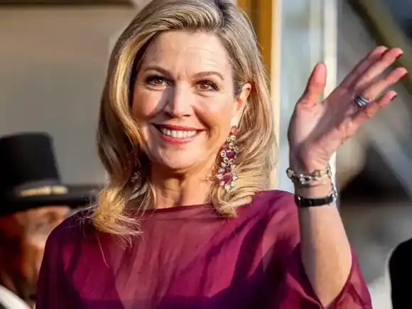 La Reina Máxima evitó hablar de Colapinto y aseguró que no lo conoce