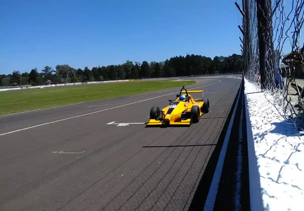 Con el debut de la F3 Entrerriana, las provinciales corren doble fecha