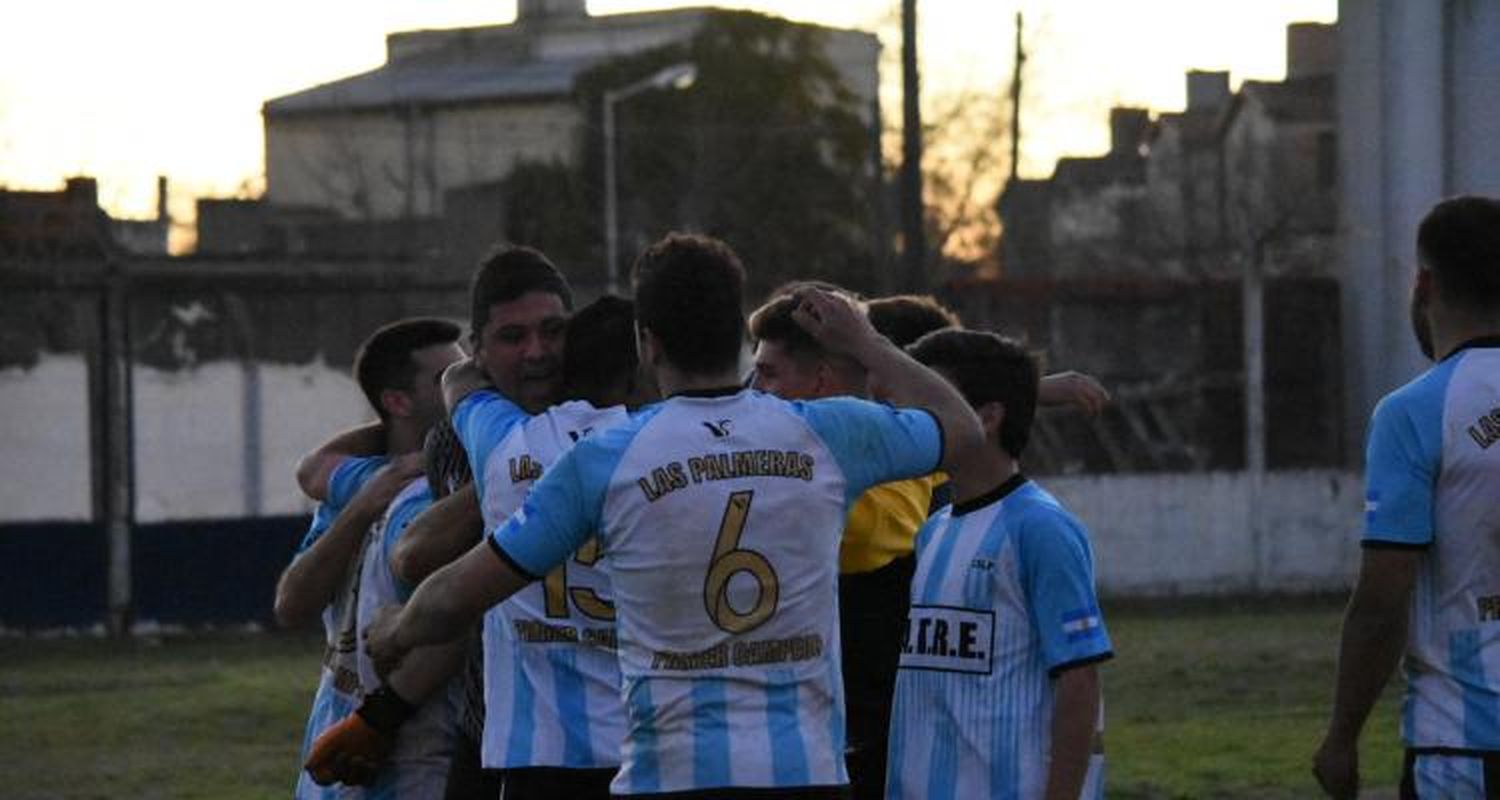 Primera A: Las Palmeras sufrió más de la cuenta pero le ganó por penales a Portela, lo descendió a la B y jugará la Promoción