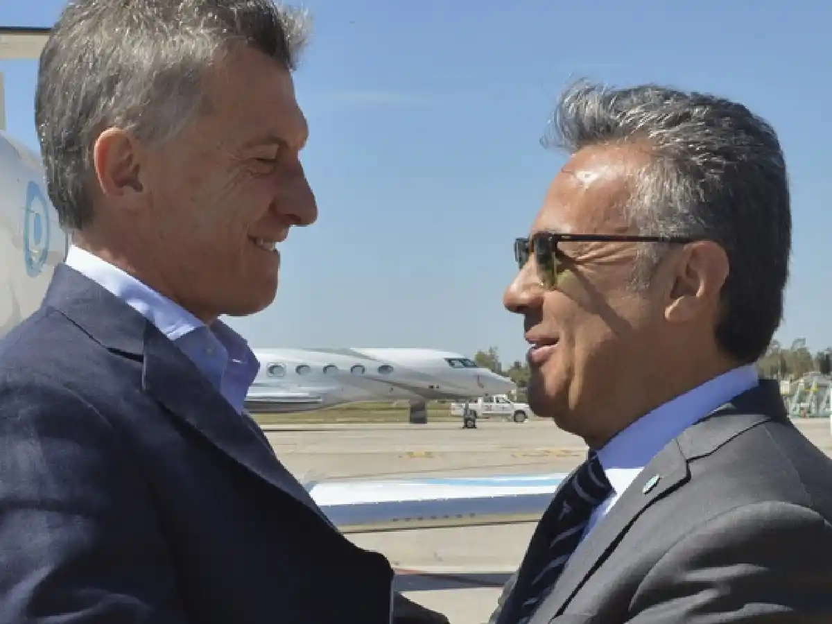 El impuesto al vino quedará fuera de la reforma tributaria