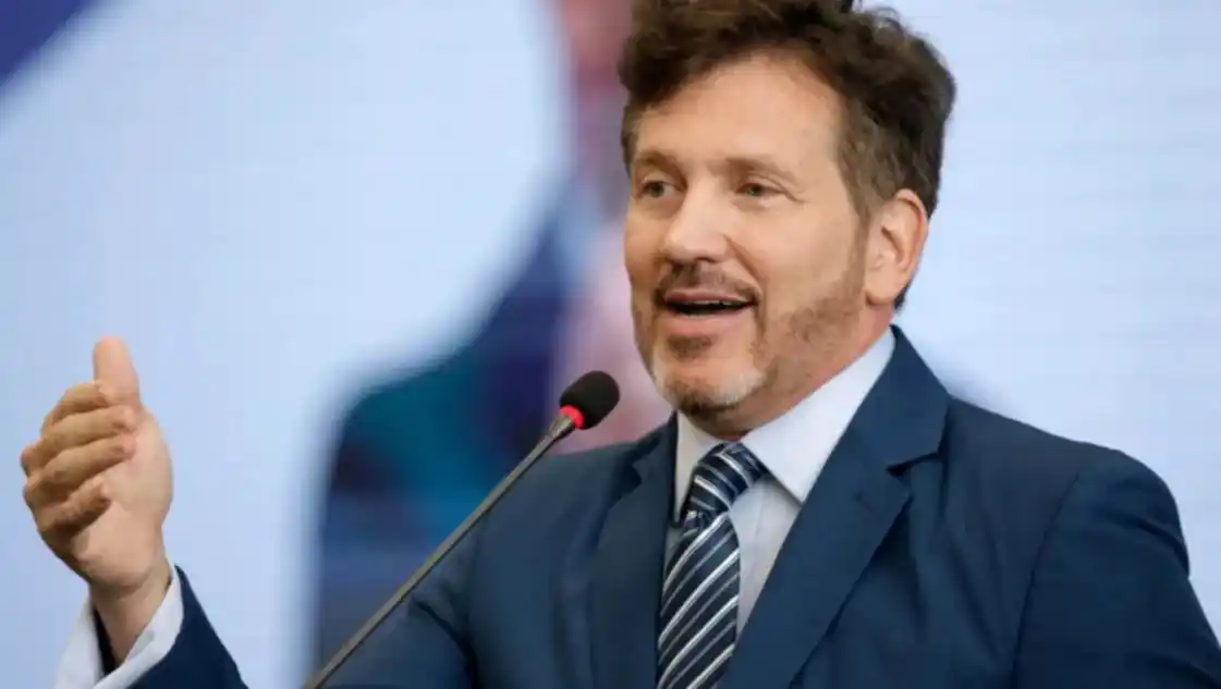 Alejandro Domínguez