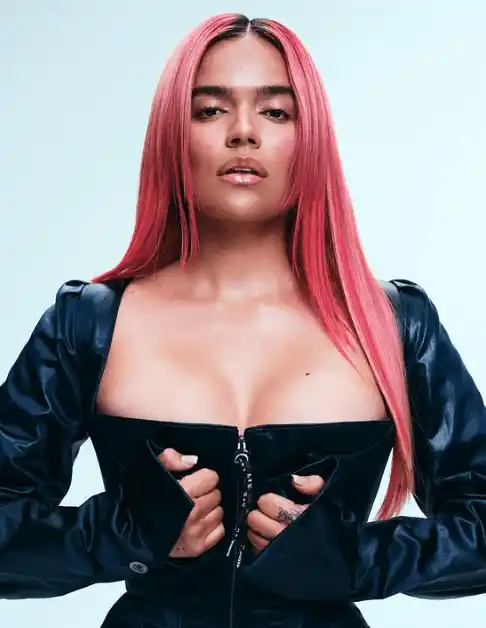 Esta es una de las fotos favoritas de Karol G de su nueva aventura. Foto Instagram/@zoeygrossman