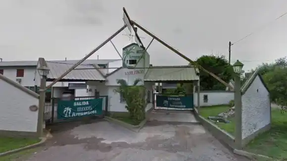 Un hombre de 62 años murió de un infarto en un hotel alojamiento de Del Viso mientras estaba con su pareja