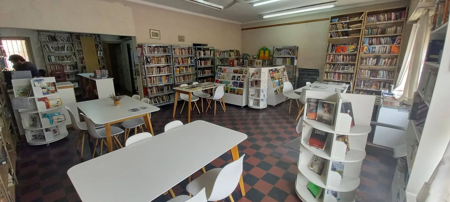 biblio sarmiento interior