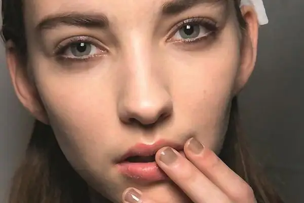 Tintura de cejas