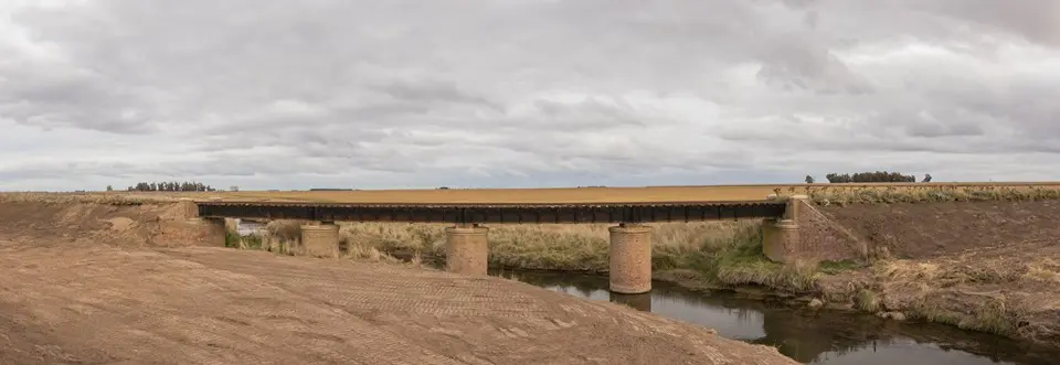 Mejoras en los puentes del ferrocarril junto a la ruta 85