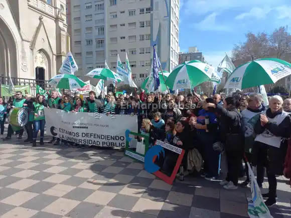 Movilización universitaria: "Si esto no se revierte, se encrudecerán las medidas"