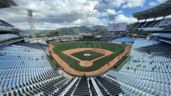 ¡QUE NO SE CONVIERTAN EN «ELEFANTES BLANCOS»! Esto harán con estadios tras la Serie del Caribe