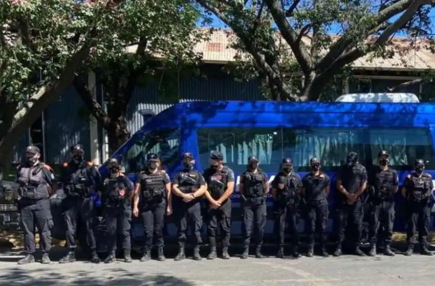 Los policías detenidos por coimas de Los Monos tienen entre 15 y 22 años de servicios en la fuerza