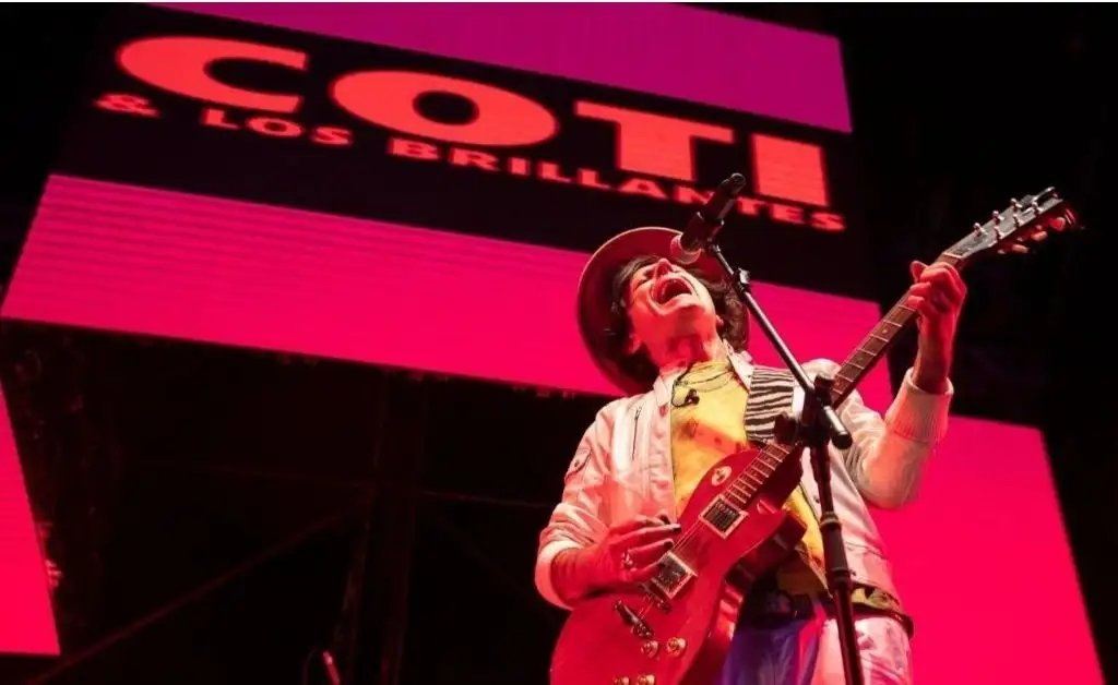 Coti y los brillantes harán el primer “autoconcierto” de la Argentina