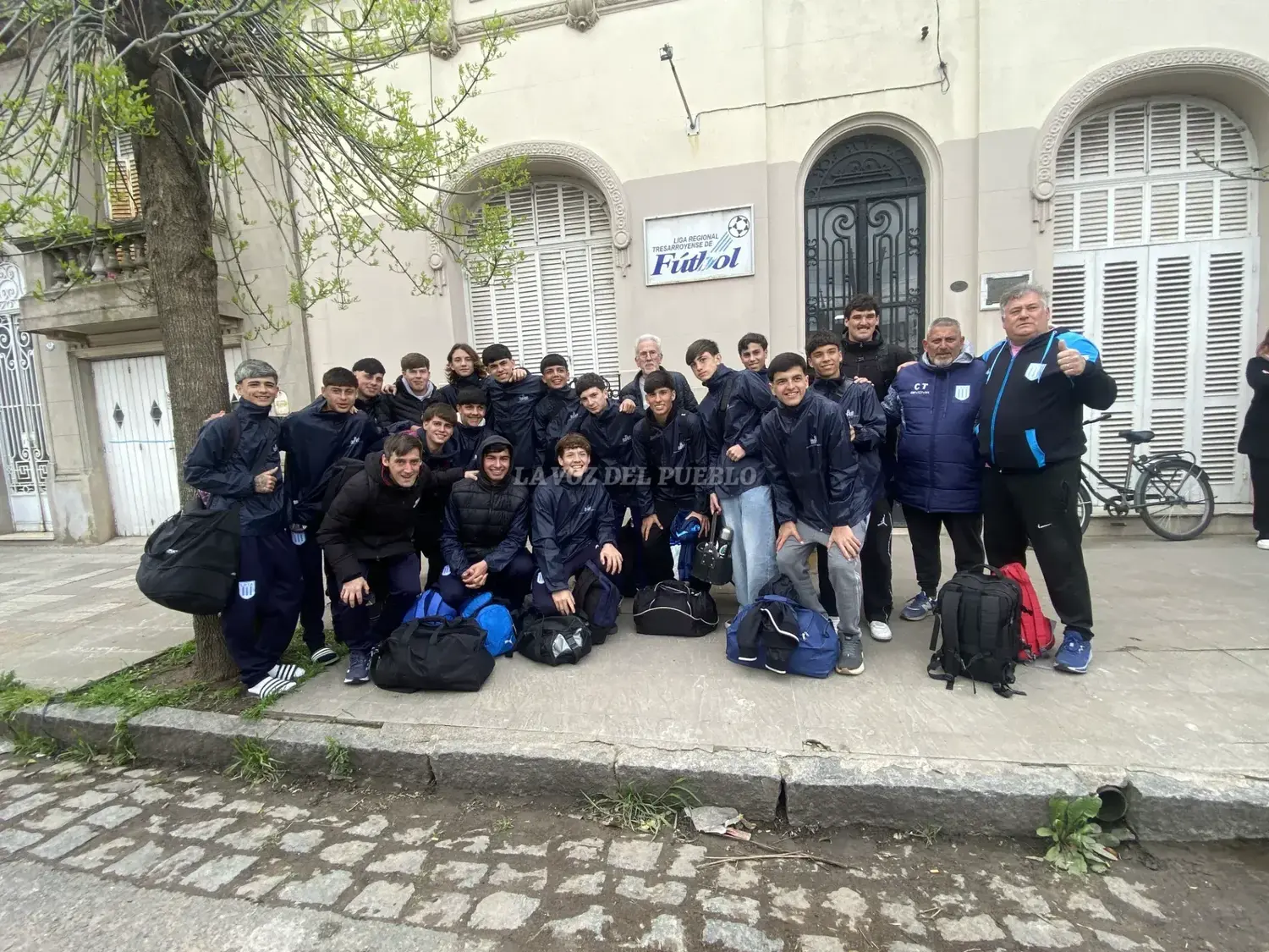 La Selección Sub-15 partió hacia Pehuajó