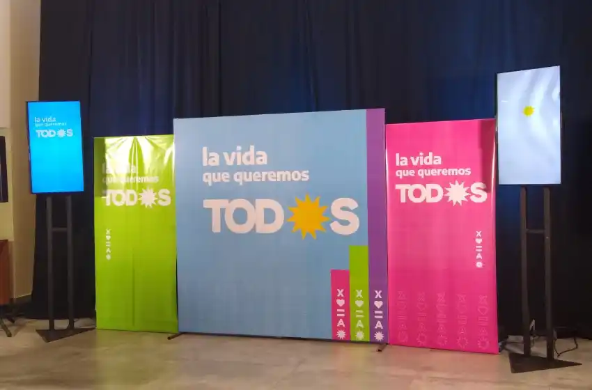 El kirchnerismo aguarda el resultado en el Hotel Riviera