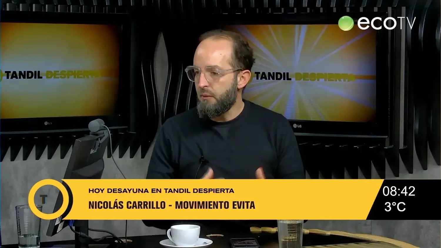 Nicolás Carrillo, referente del Movimiento Evita en Tandil, en el piso de "Tandil Despierta".