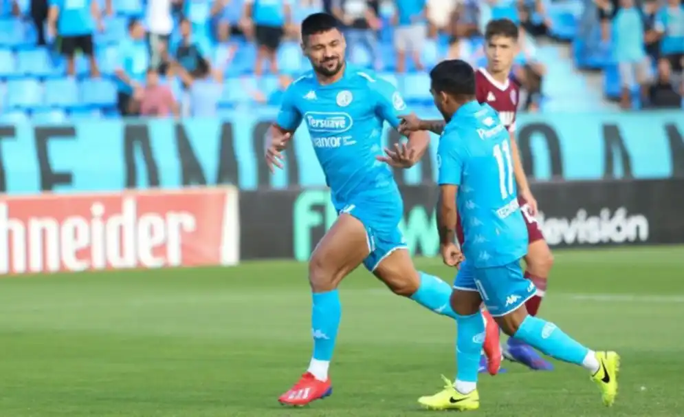 Belgrano sorprendió a Lanús y lo derrotó en Córdoba