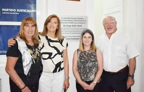 Se homenajeó a Jorge Busti en el  Partido Justicialista