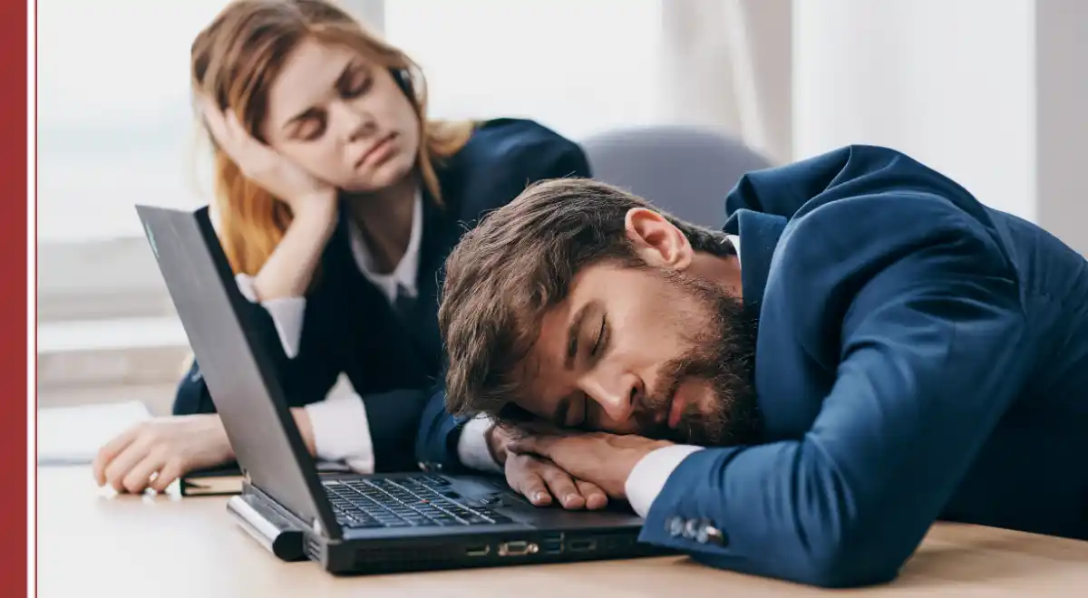 Cinco hábitos que consumen la energía y aumentan el cansancio crónico