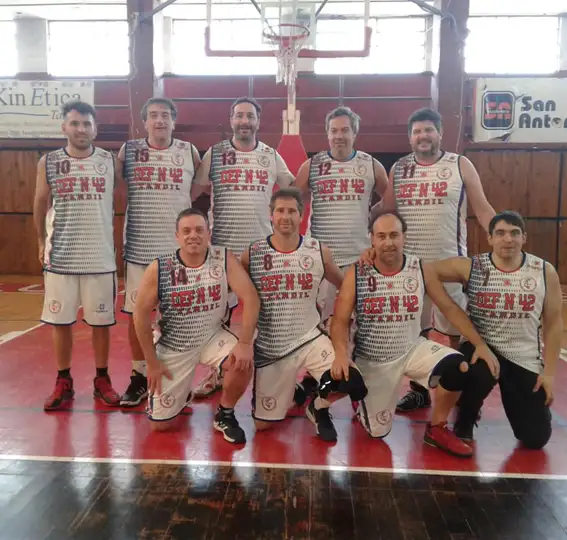 Se inició el Clausura de Maxi Basquet