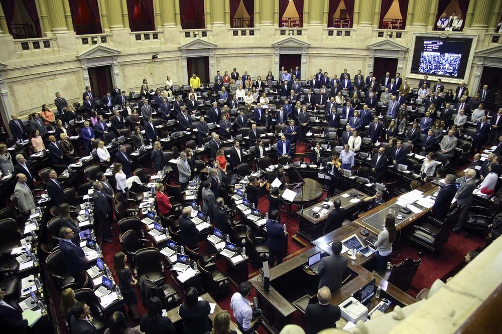 Una empleada del Congreso denunció a un senador por abuso