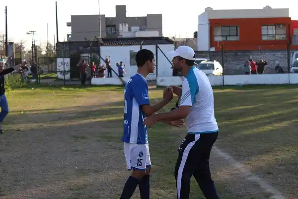 Fútbol local:  Gonzalo Perrón: “ Estamos en nuestro mejor momento”