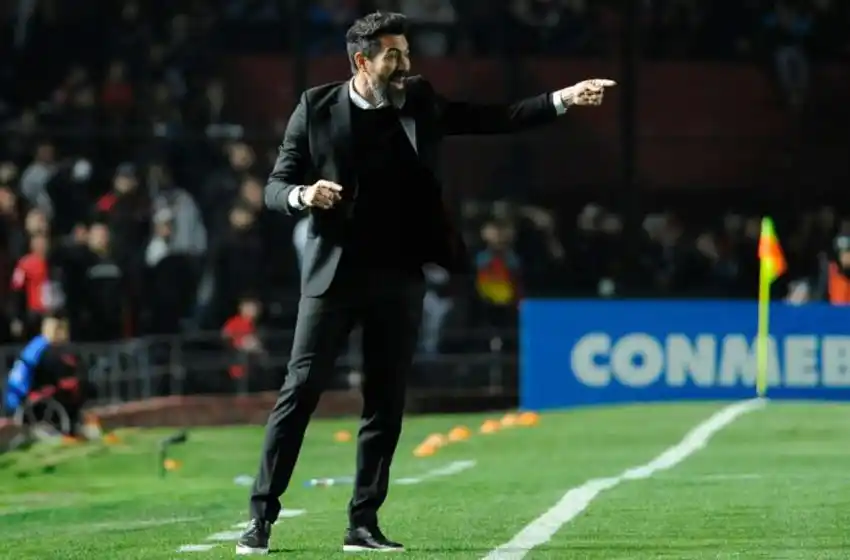 La dirigencia de Newell’s hará un último intento por Domínguez