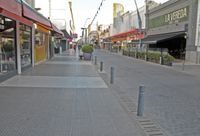 Las altas temperaturas de la semana resintieron las ventas y la circulación de gente