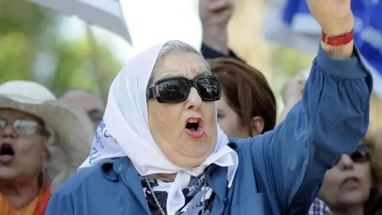 Piaggio, Bordet y Urribarri despidieron a Hebe de Bonafini
