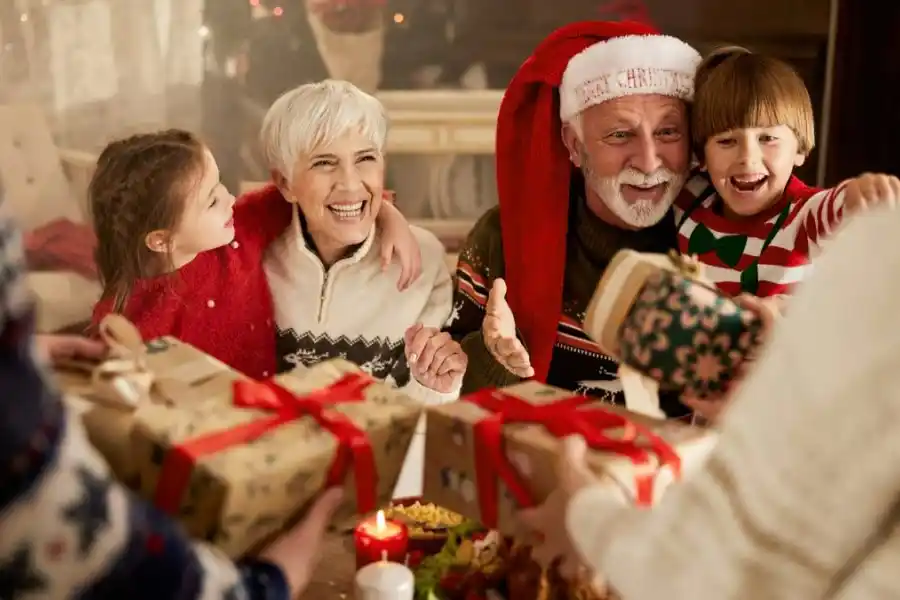 ¿Que le podemos regalar a los abuelos? 15 ideas para sorprenderlos