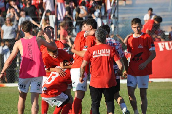 Un pueblo con Alumni, días de ilusión en Orense