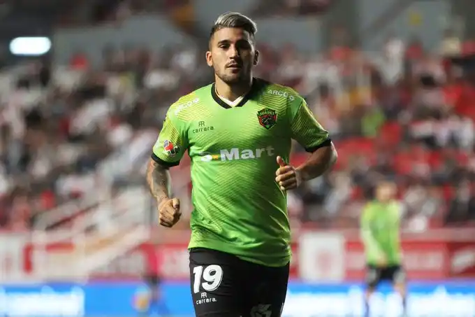 Un ex Newell’s fue sancionado por un año en México