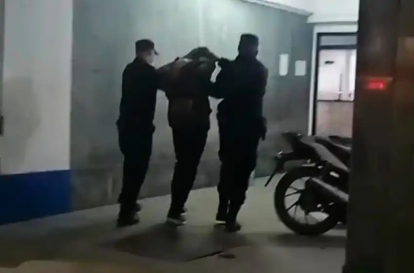 Cuidacoche violento: golpeó a una mujer y le exigía dinero