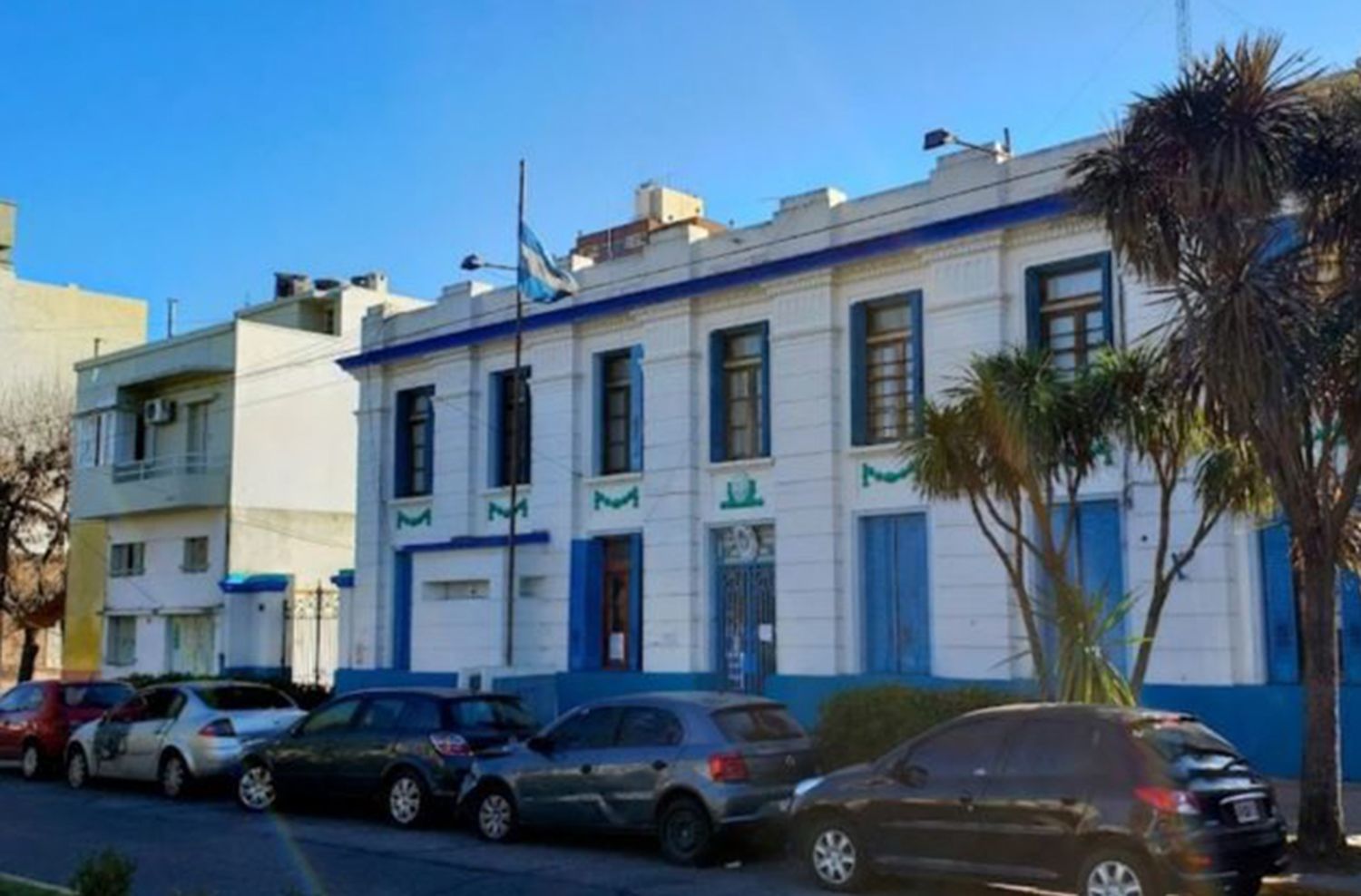 Comisario cobraba 100 mil pesos por enviar custodia a un local: iba un civil con un arma de juguete