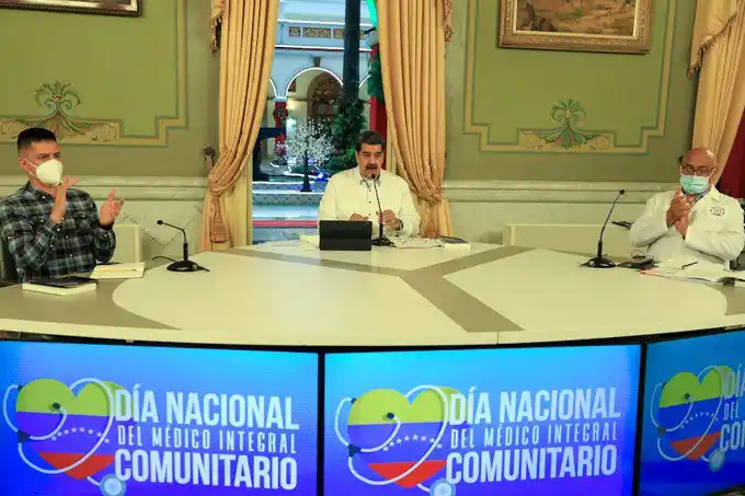 Hospitales sin insumos: Maduro anuncia nuevo método para detectar contagios en restaurantes