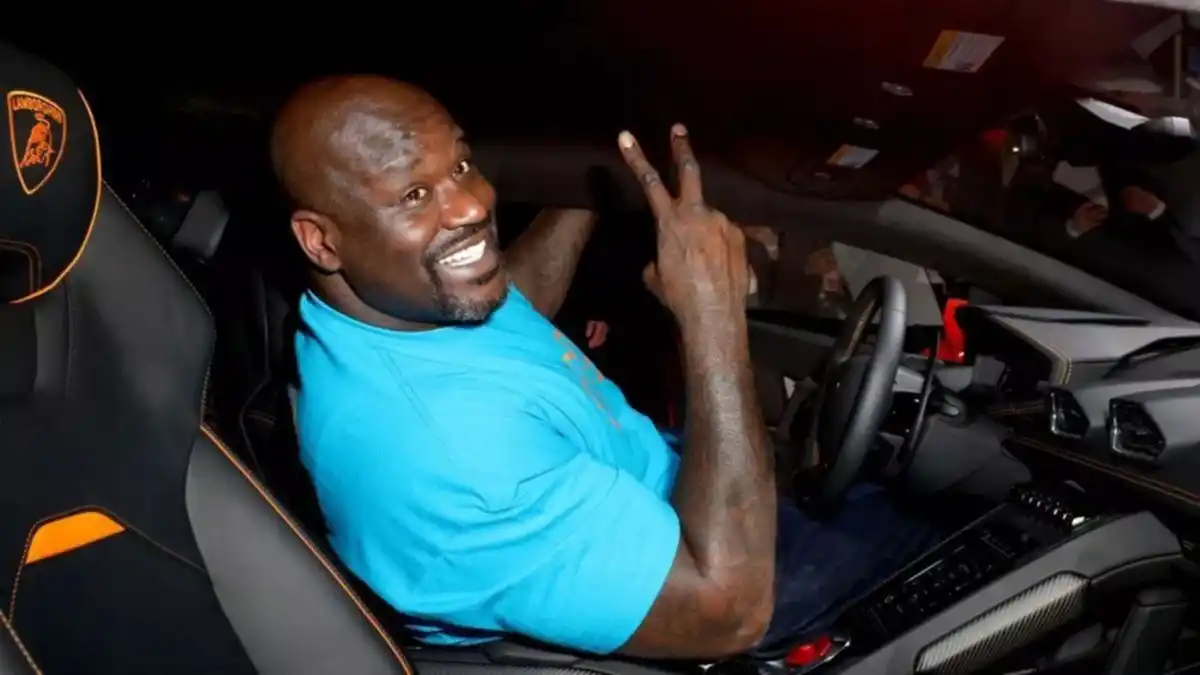 Después de gastar 600.000 dólares para superar a Mike Tyson, Shaquille O'Neal se aburrió de estos coches