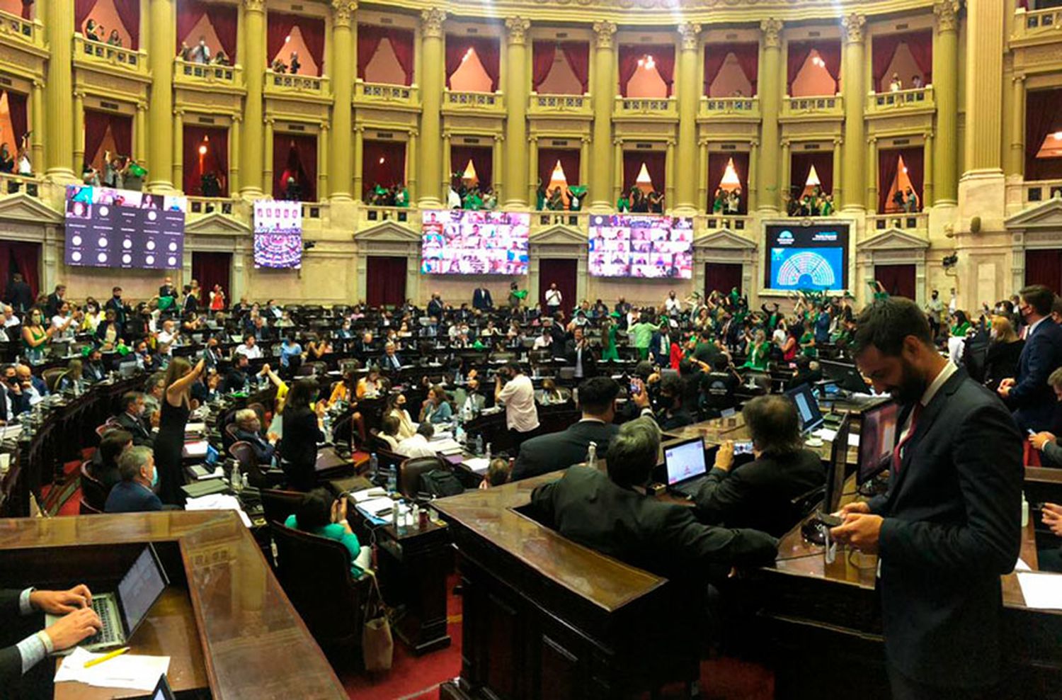 El Congreso buscar retomar la presencialidad tras las PASO