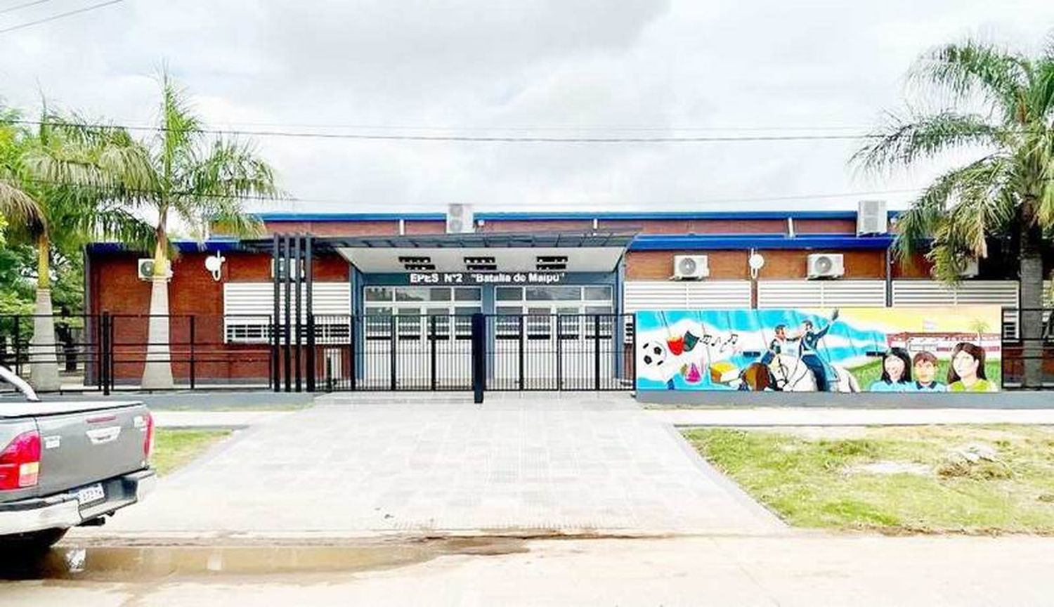 Insfrán inaugurará nuevo
edificio educativo en Pirané