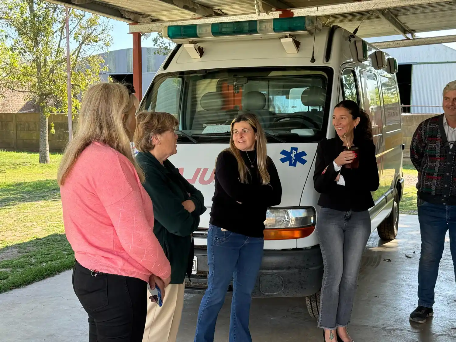 La senadora visitó un número importante de instituciones durante los últimos días.
