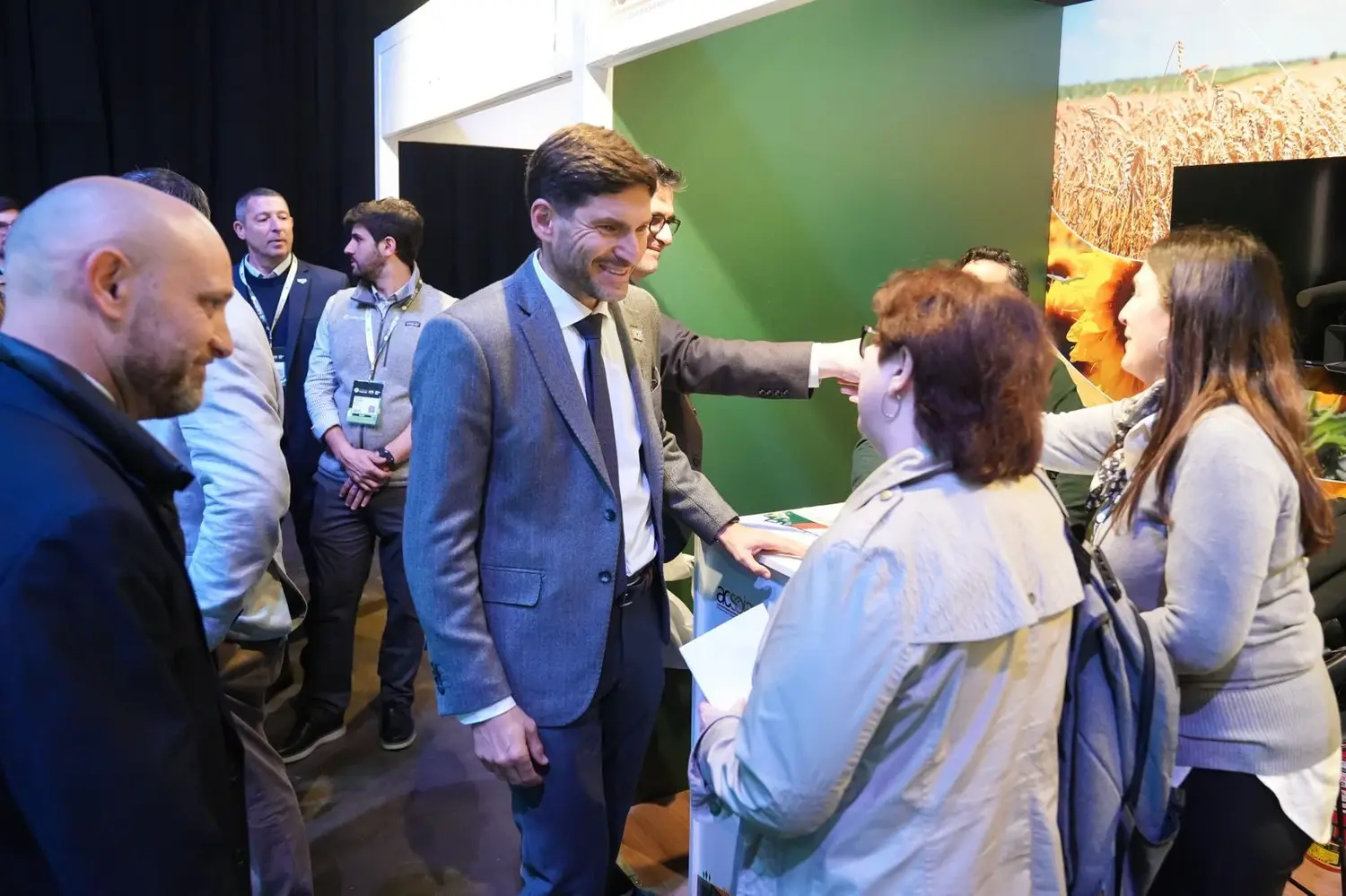 Pullaro: “En Santa Fe creemos que la única manera de salir adelante es si producimos más, y si generamos riqueza y empleo”