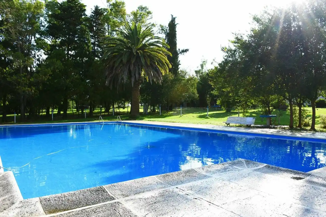 Actividades acuáticas y recreativas para grandes y chicos