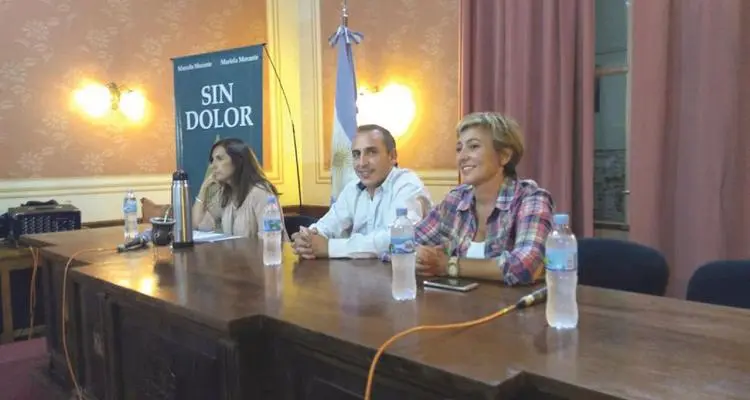 Presentaron “Sin dolor: Historias del cannabis medicinal” a sala llena
