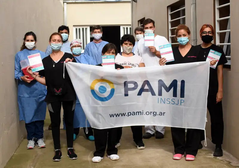 Pami vacunó en 25 residencias y alcanzó al 95 por ciento de la población objetivo