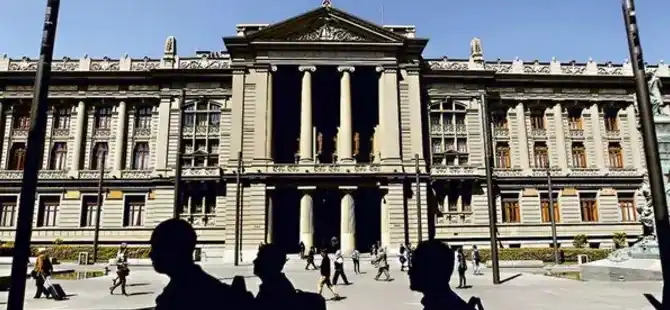Chile: un fallo otorgó el cuidado de mellizos a su padre gay