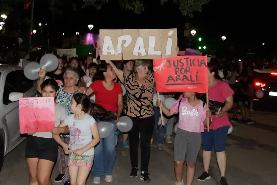 Conmoción en Brinkmann: detuvieron a la mamá de la niña de 8 años fallecida el fin de semana