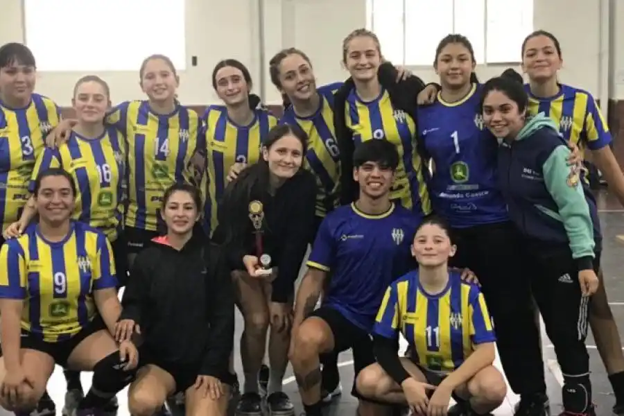 Interesante torneo de handball organizado por Almagro