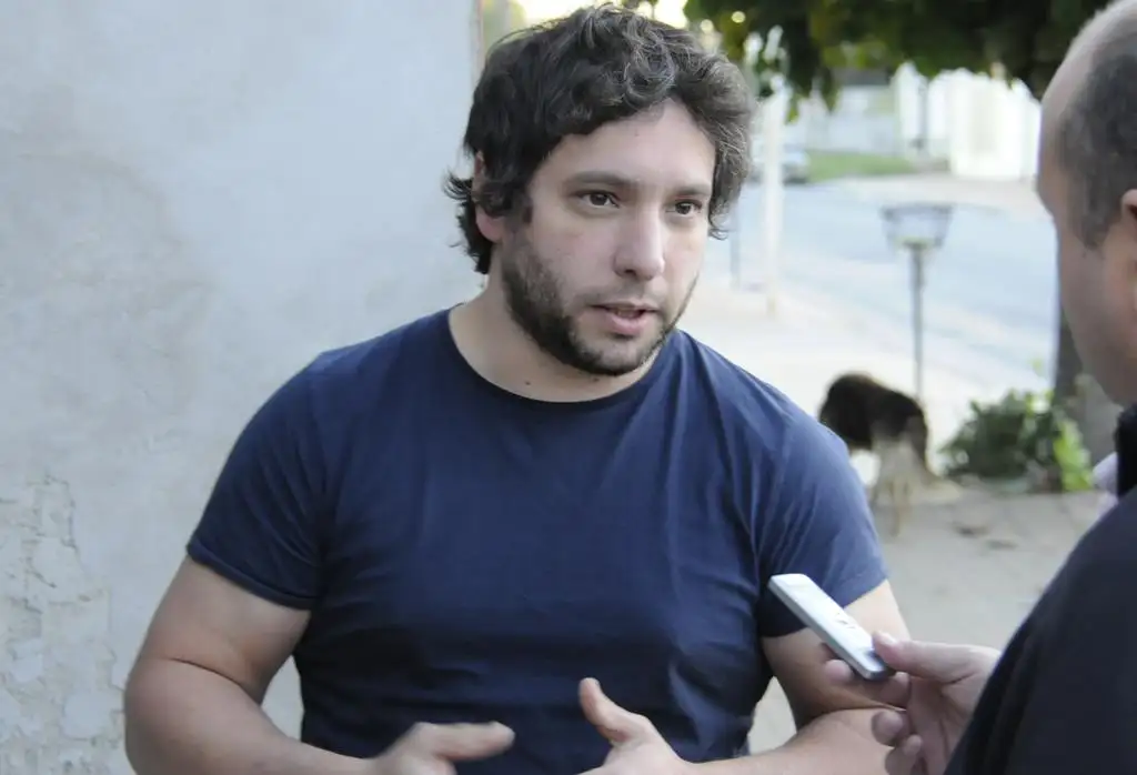 Un solitario delincuente asaltó una panadería