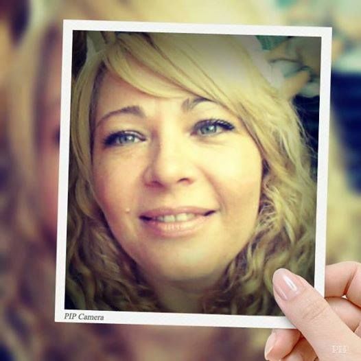 Iba a la escuela de su hija en Rafael Calzada y la mató auto manejado por un policía