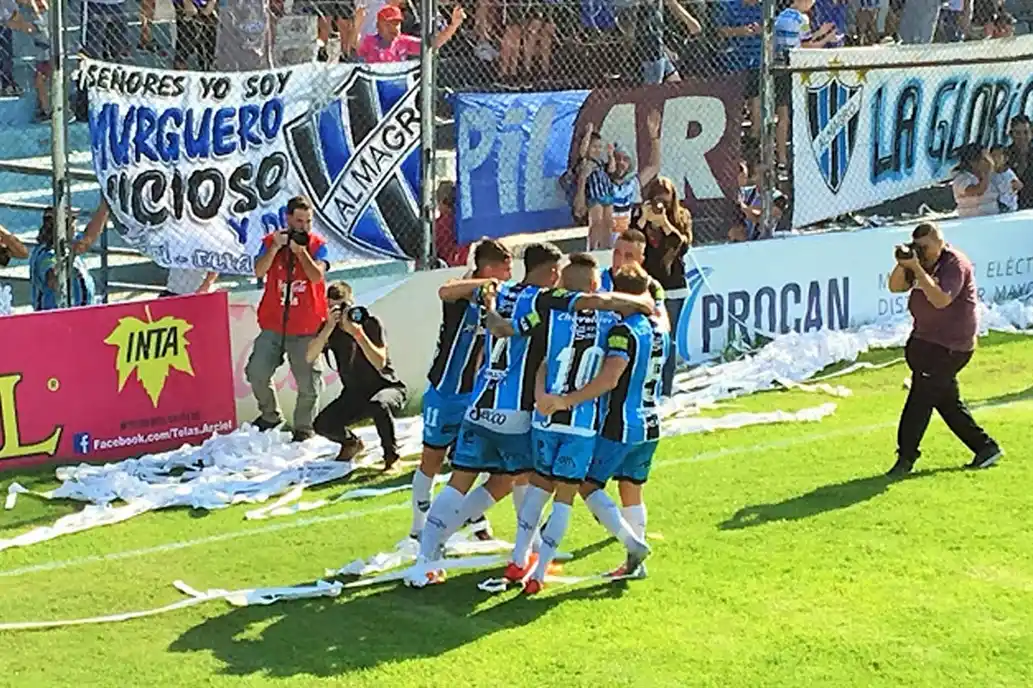 Almagro busca volver a Primera División en una infartante definición de la B Nacional
